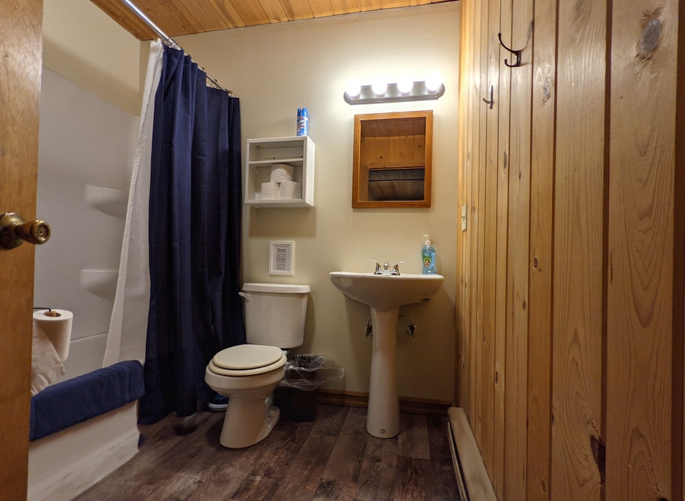 Coadys' Point of View Lake Resort - photo 355