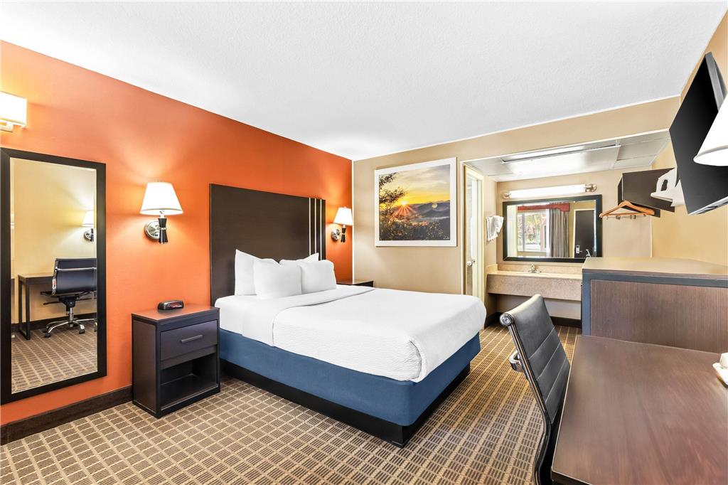 Days Inn by Wyndham Elko - photo 20