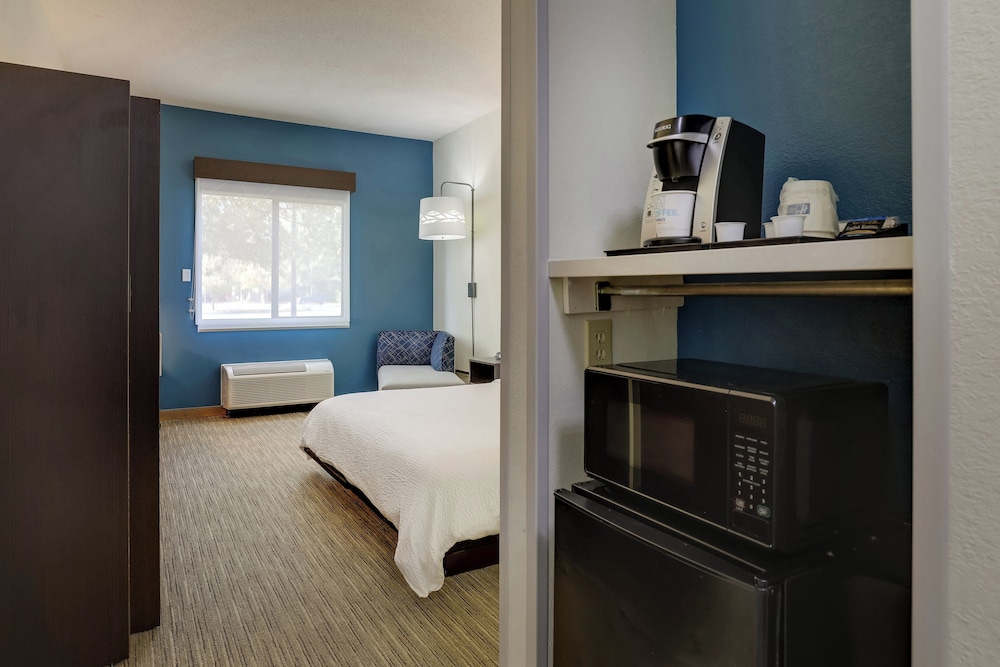Holiday Inn Express Hotel & Suites Gadsden W Near Attalla by IHG - photo 49