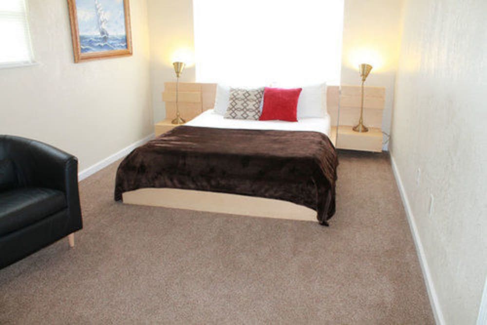 Pipestem Spa Event Center and Mountain Chalets - photo 4