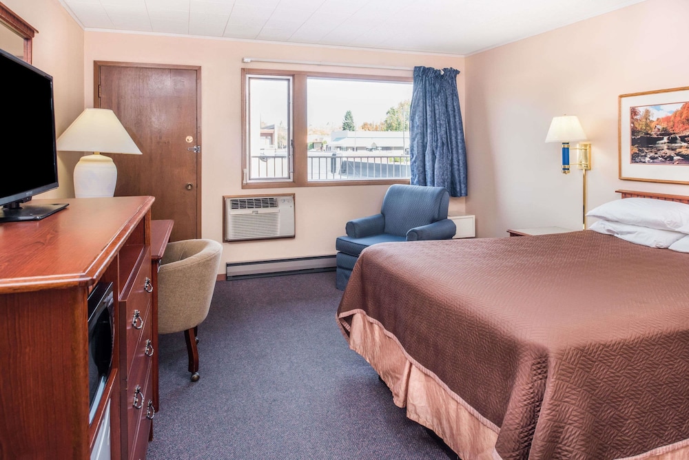 Travelodge by Wyndham Kalispell - photo 8