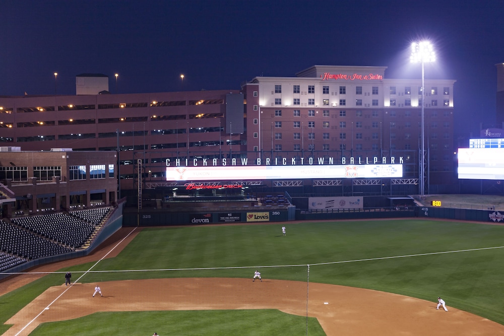 Hampton Inn & Suites Oklahoma City Bricktown - photo 34