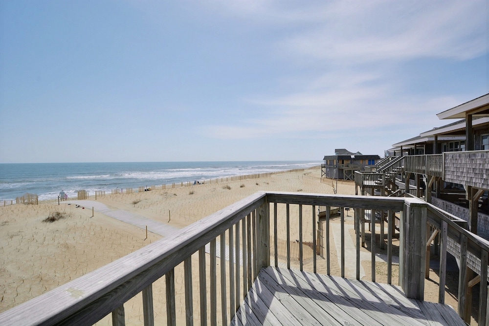 Lighthouse View Oceanfront Lodging - photo 54