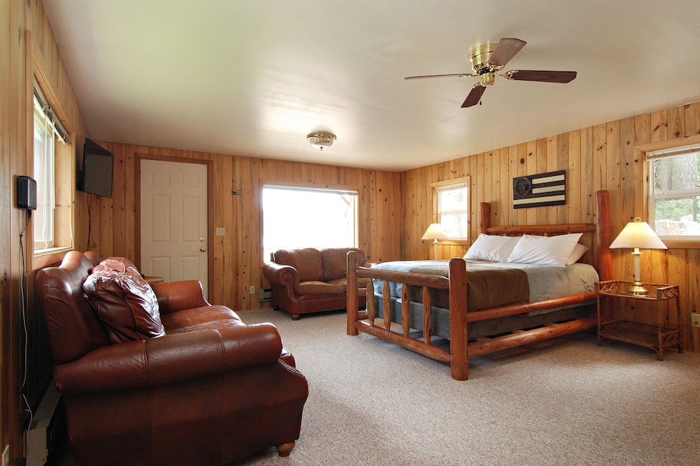 Shelter Cove Resort and Marina - photo 23