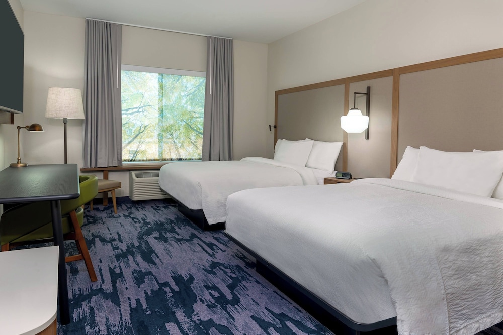 Fairfield Inn & Suites by Marriott Charlotte Monroe - photo 4