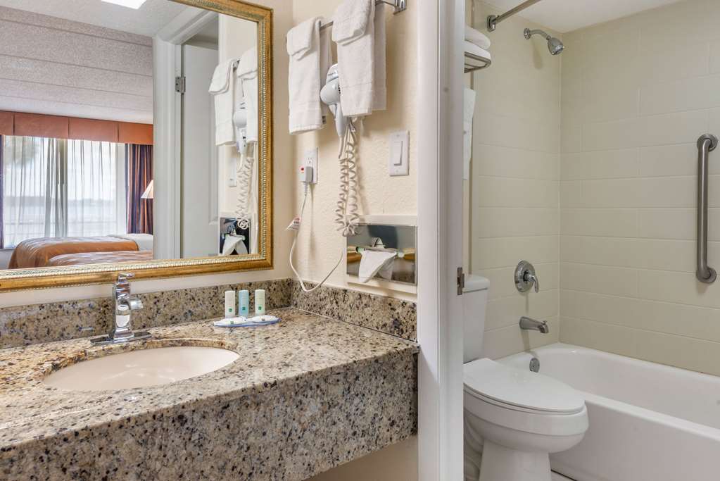 Quality Inn & Suites Palatka Riverfront - photo 13