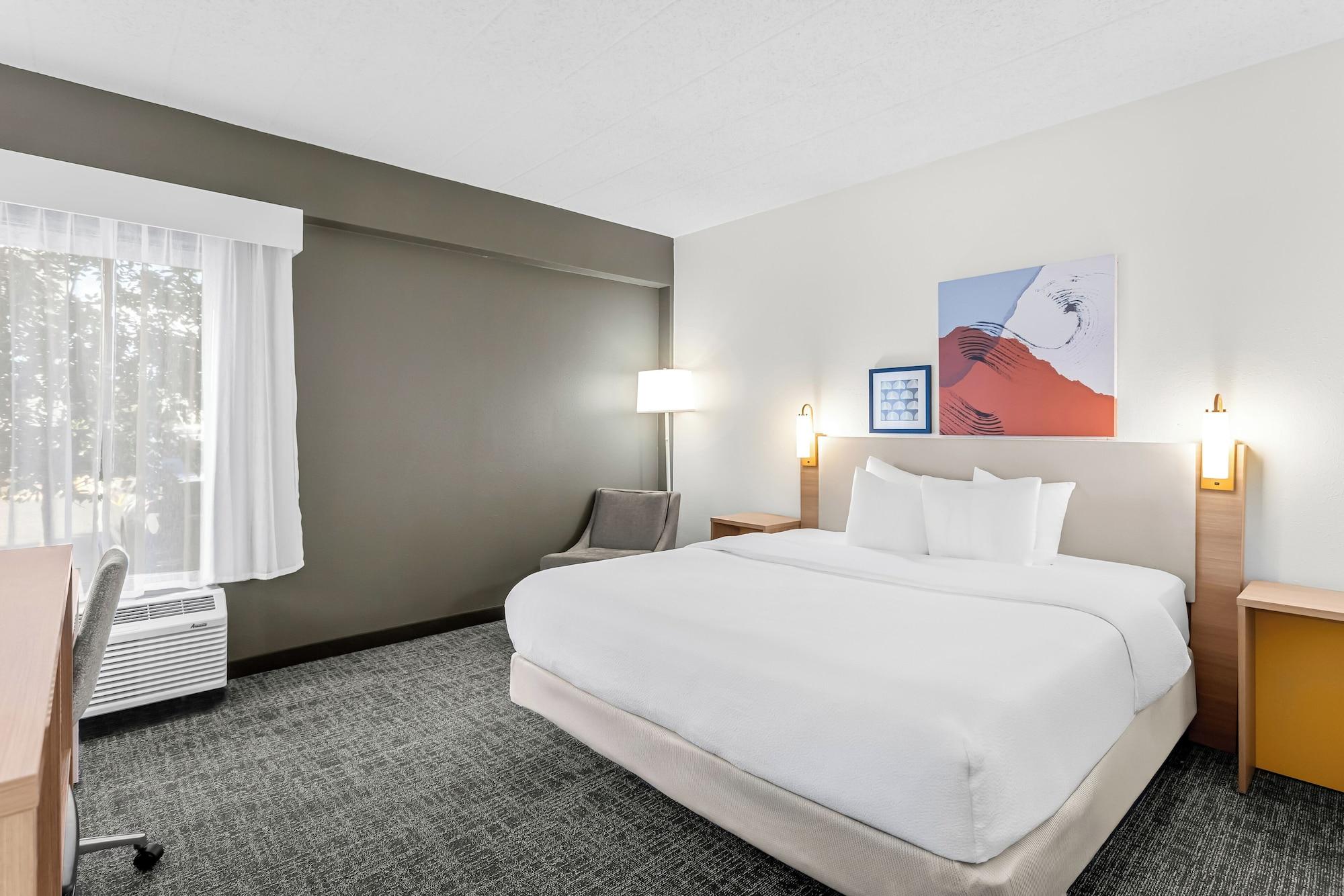 Spark by Hilton Des Plaines Chicago O'Hare - photo 18