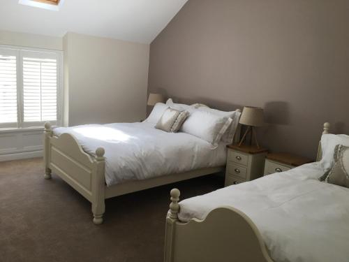 Riverside Suites Llangollen — 5-Star Luxury Hotel in Llangollen, United Kingdom