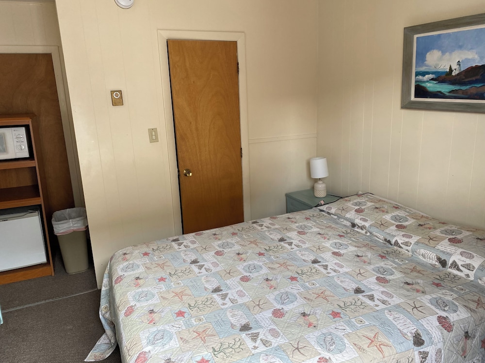 Grand View Motel - photo 29