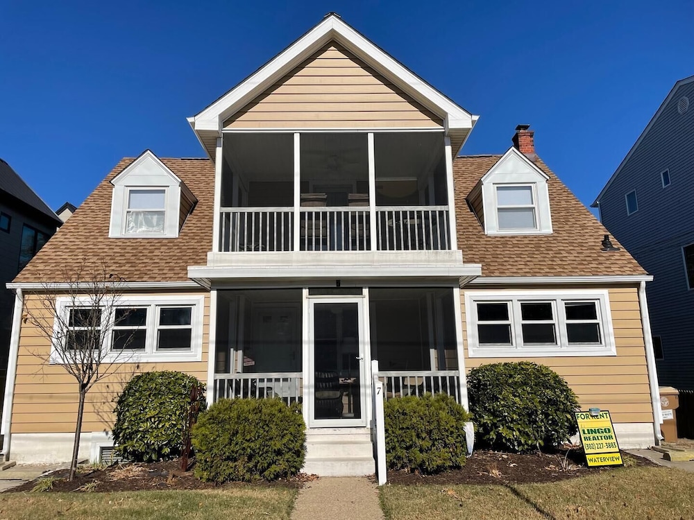 Hickman Street 7 1ST Floor in Rehoboth Beach, United States