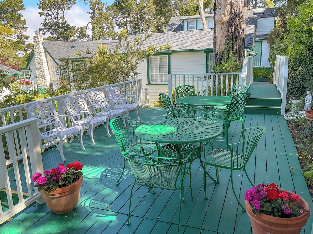 Carmel Green Lantern Inn - photo 89
