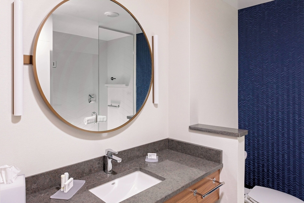 Fairfield Inn & Suites by Marriott Queensbury Glens Falls Lake George Area - photo 8