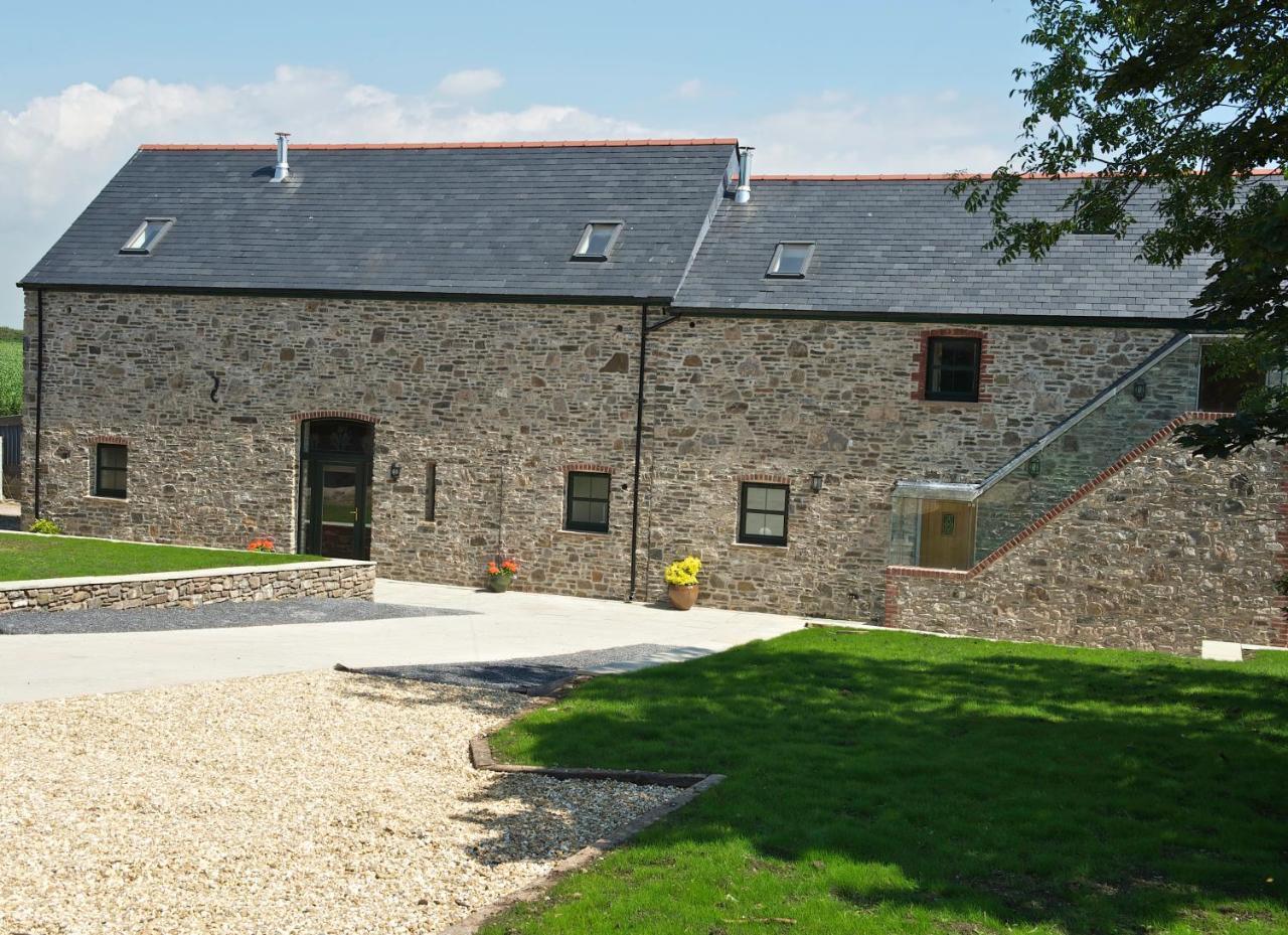 Kidwelly Farm Cottage — 4-Star Luxury Hotel in Kidwelly, United Kingdom