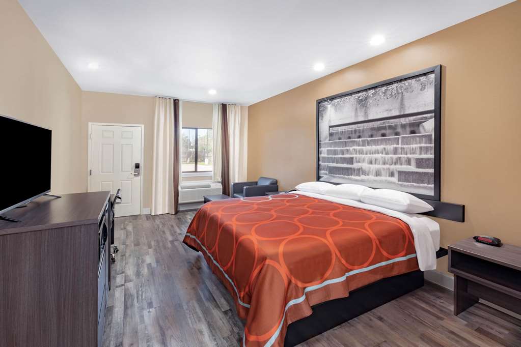 Super 8 by Wyndham Houston NW Beltway 8 West Rd - photo 19