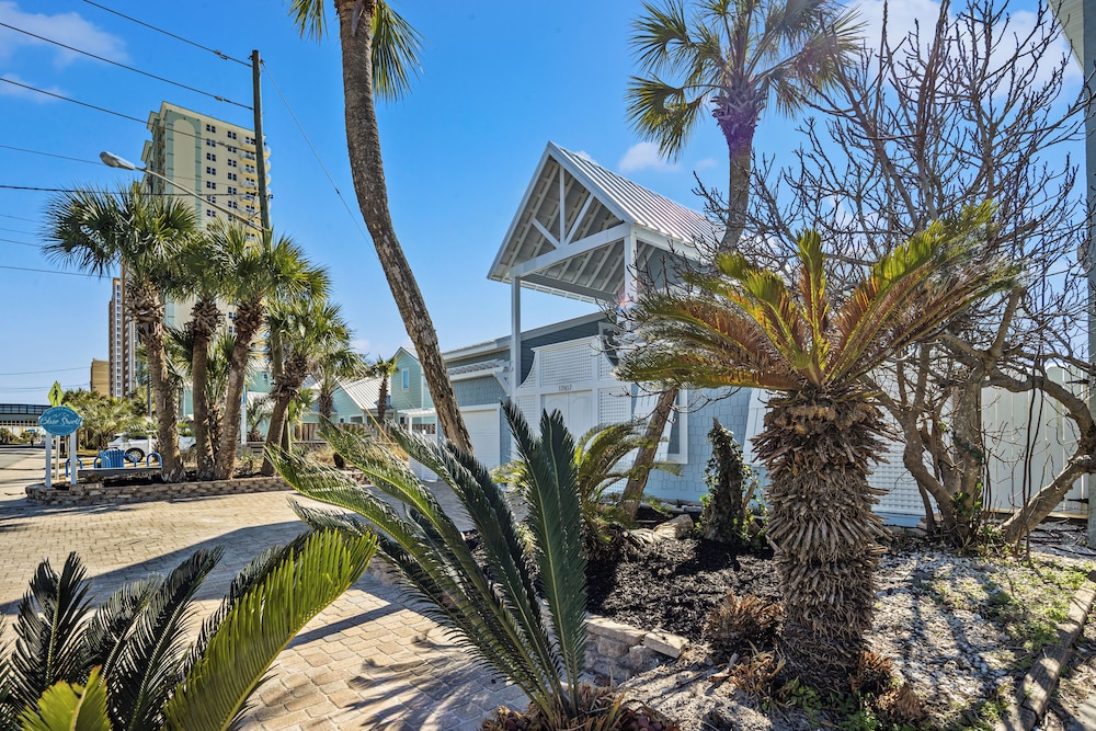 Luxury Gulf Front Property Directly on the Beach Sleeps 15 - photo 36