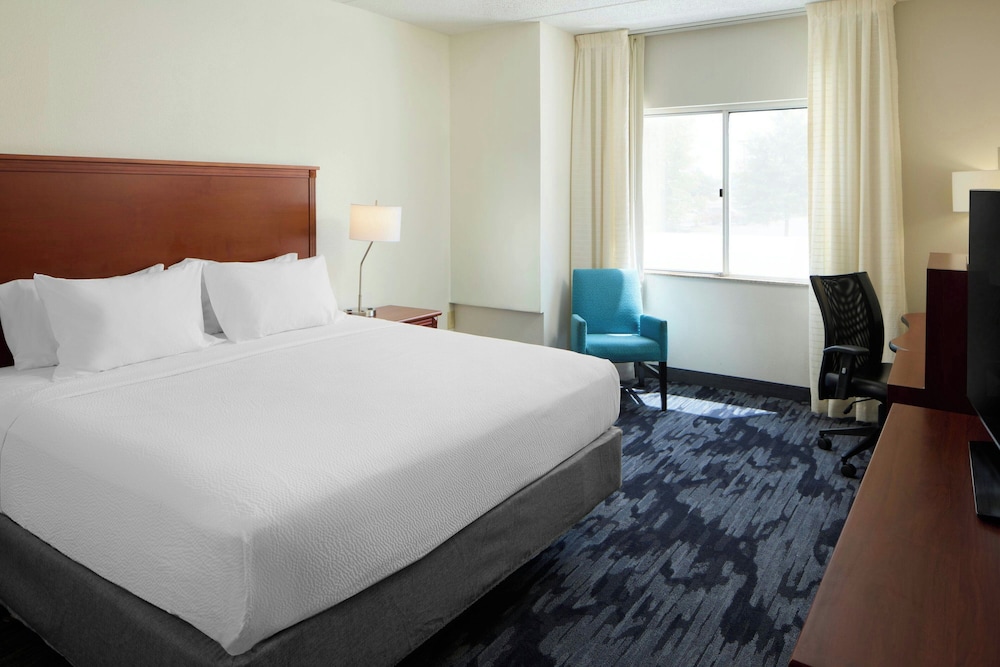 Fairfield Inn & Suites by Marriott Lumberton - photo 16