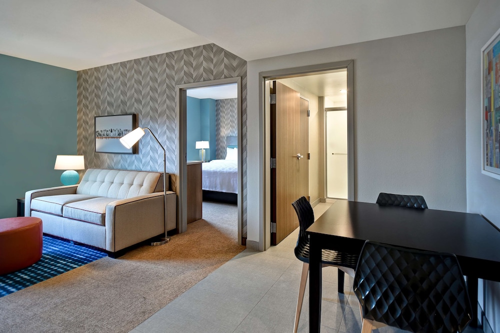 Home2 Suites by Hilton Bowling Green - photo 17