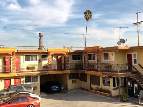 Flight Motel - photo 21