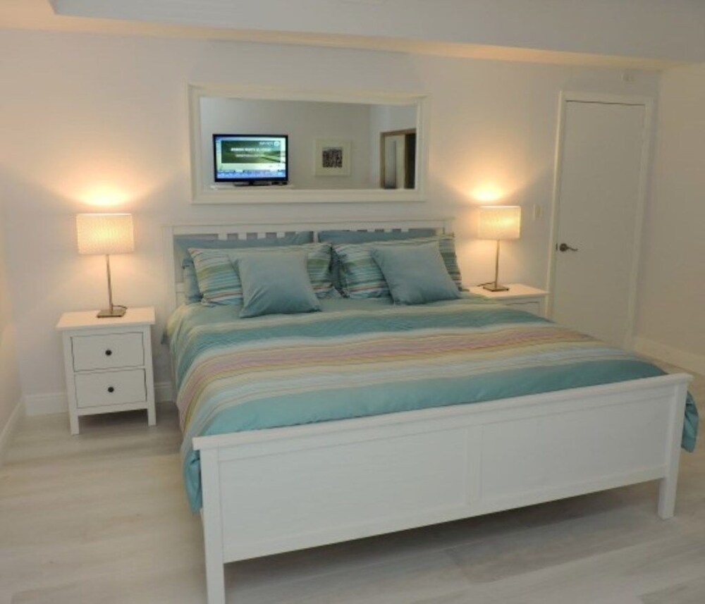 Windwood Beachside 303 on Hollywood Beach 3 2 for 8 Pool - photo 3