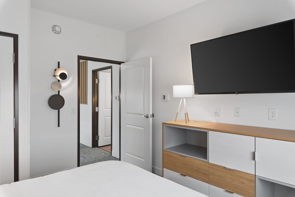 Towneplace Suites By Marriott White Hall - photo 19