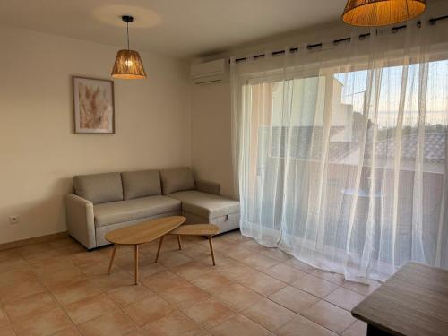 Chez Ti Loulou — hotel in Port-Saint-Louis-Du-Rhone