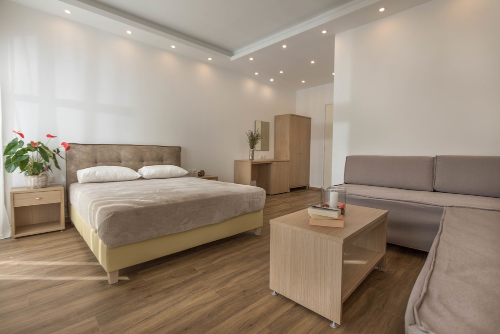 Mare Naxia - carbon neutral hotel in Naxos