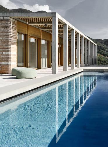 Villa David Chipperfield Ovest Villa Eden — 4-Star Luxury Hotel in Gardone Riviera, Italy