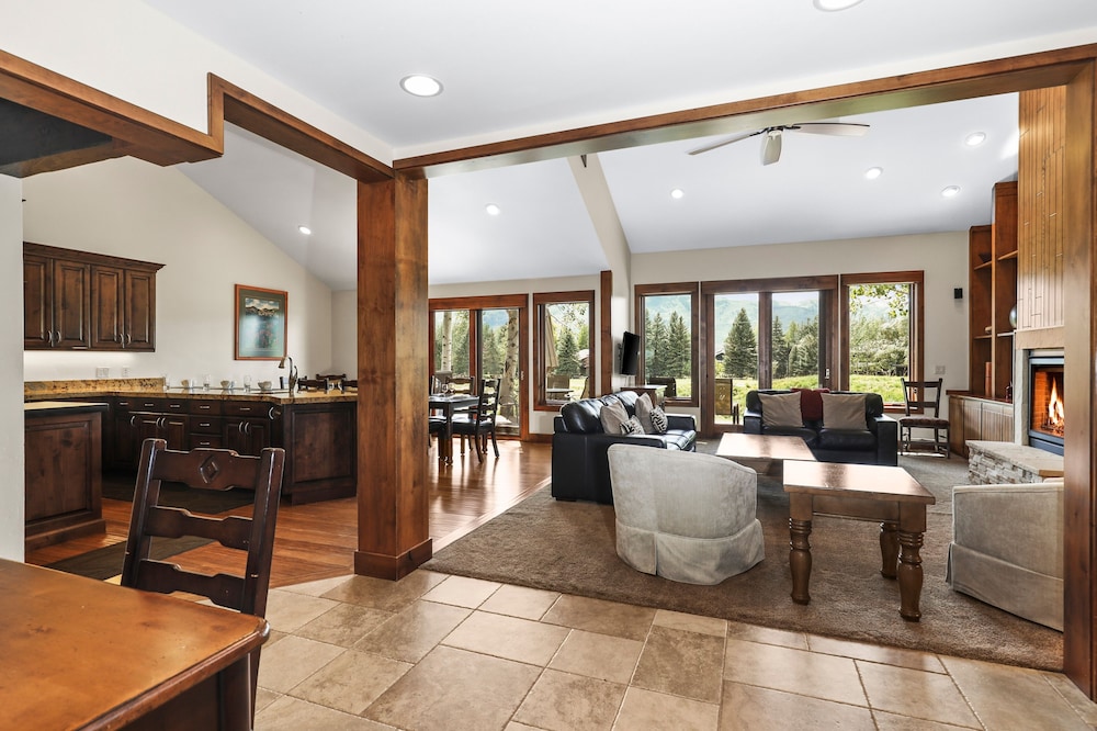 Fairway Village 2570 - photo 46