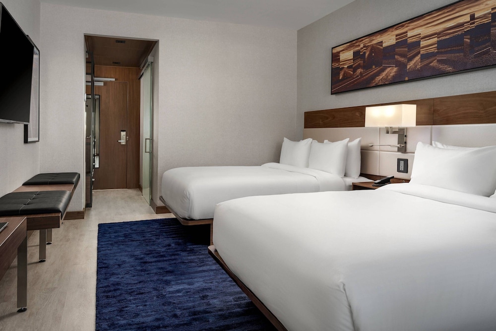 AC Hotel Austin University - photo 19