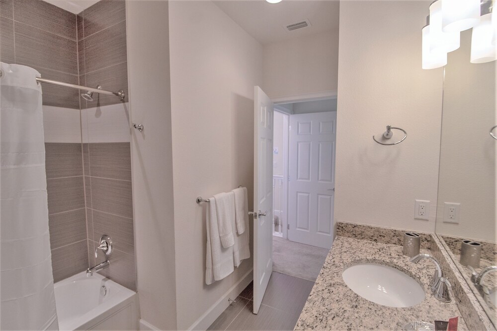 Aco - photo 258