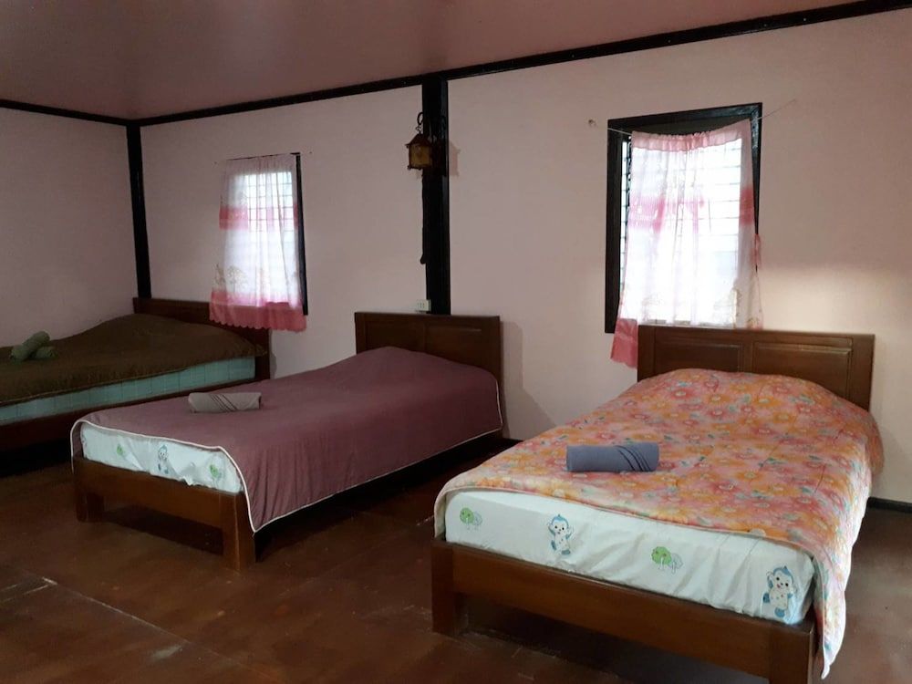 Yoddoi Park Upper Zone — Khao Kho — photo 3