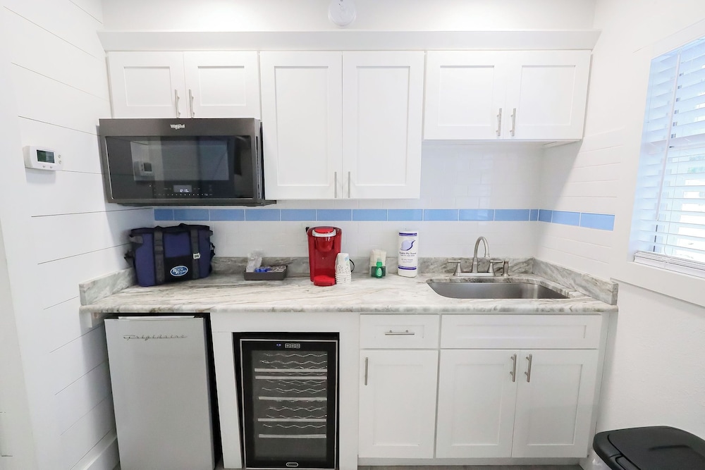 Siesta Key Beach Resort and Suites - photo 34