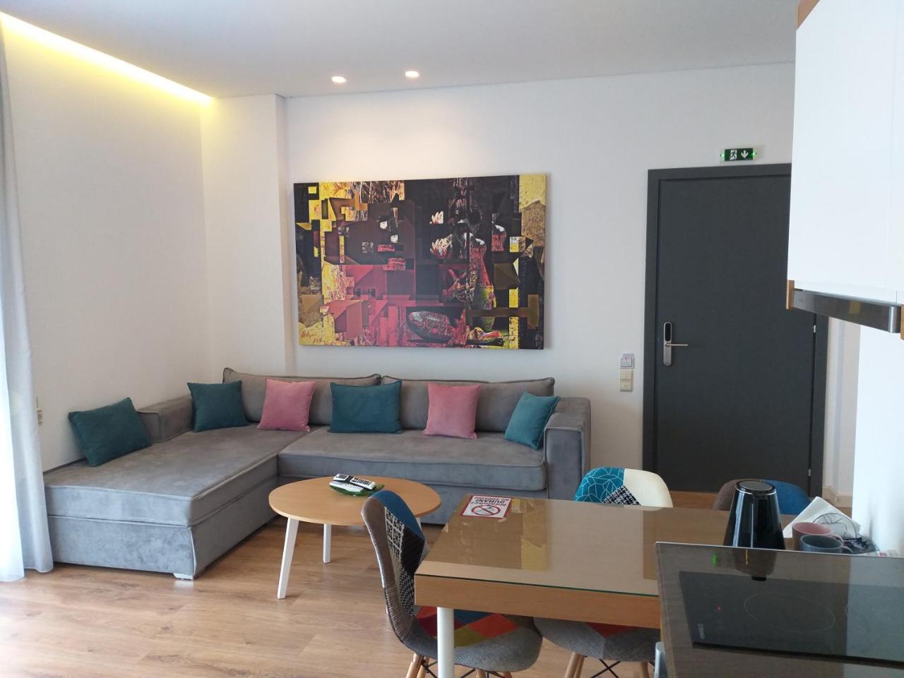 Rustemi - carbon neutral hotel in Sarande