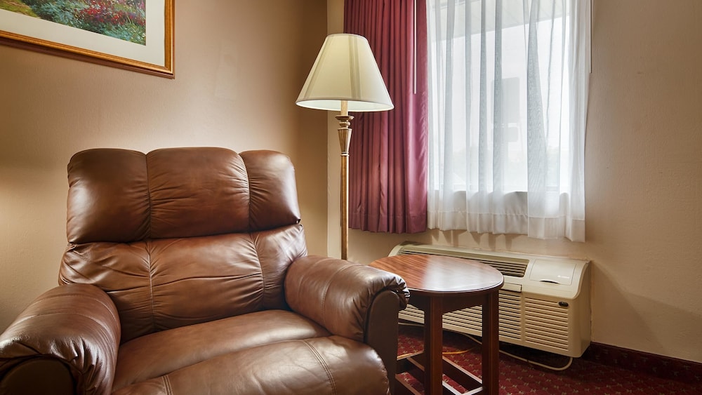 Super 8 by Wyndham McGehee - photo 20