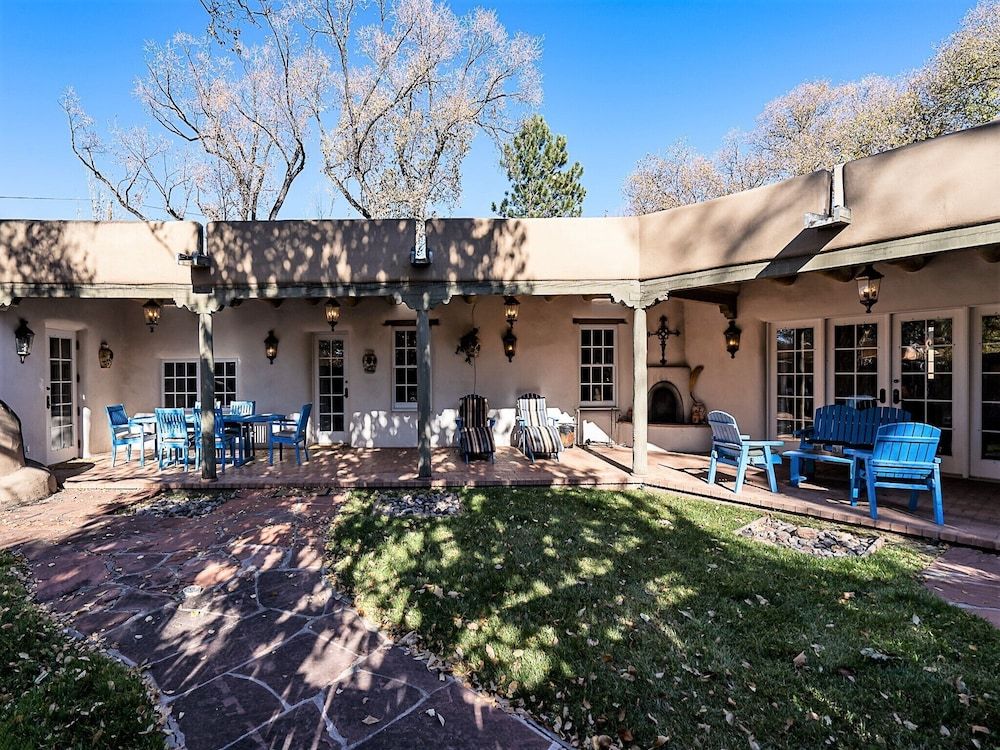 Western Cowboy by Kokopelli Property Management — 4-Star Luxury Hotel in Santa Fe, United States