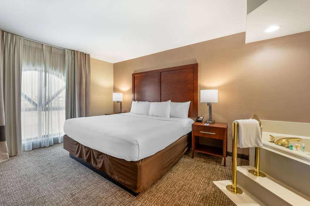 Comfort Inn Lafayette I 65 - photo 28