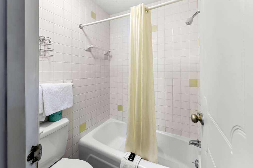 Americas Best Value Inn Marion OH - photo 17