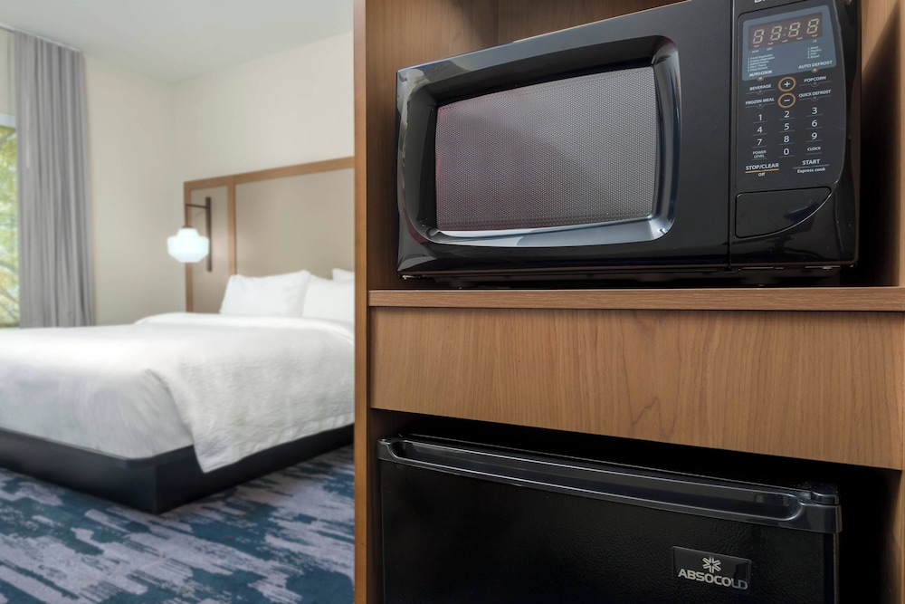 Fairfield Inn & Suites by Marriott Charlotte Monroe - photo 8