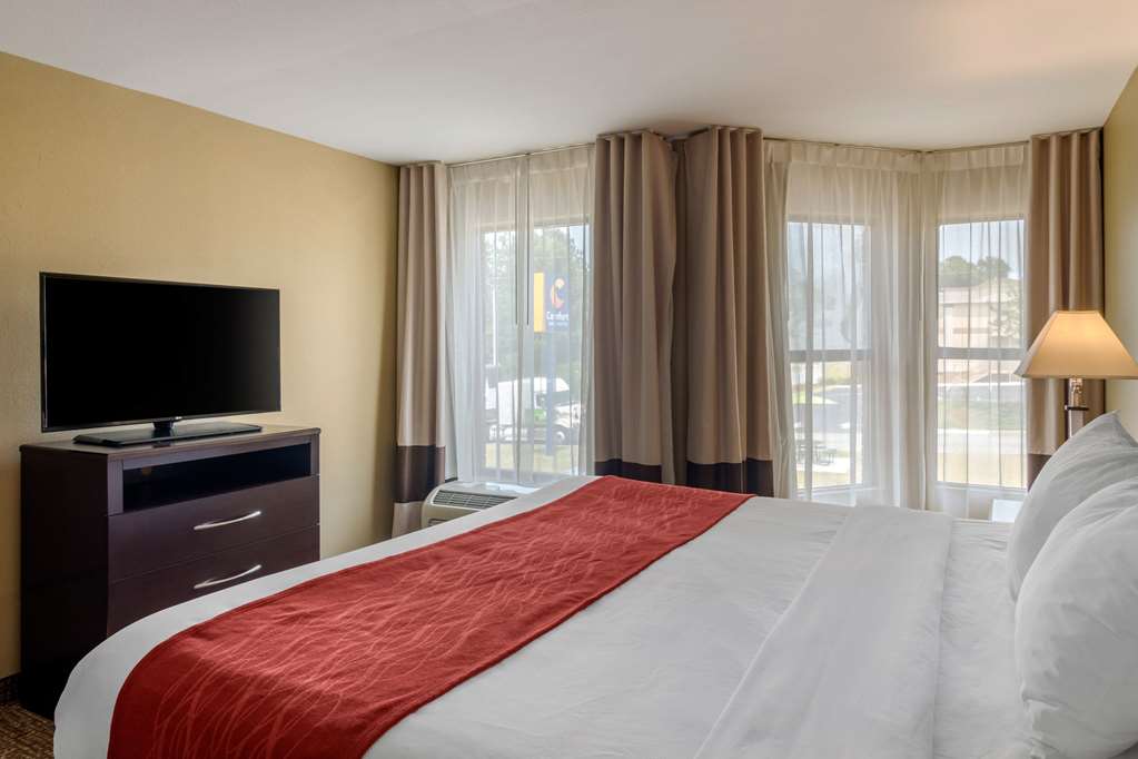 Comfort Inn & Suites Perry National Fairgrounds Area - photo 28