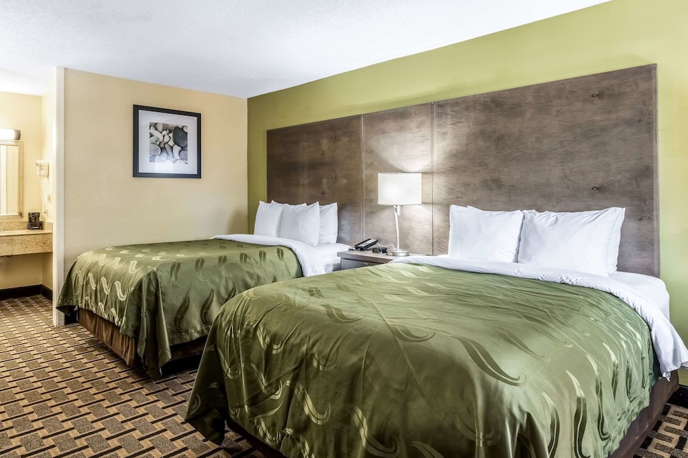 Quality Inn Franklin Cool Springs Area - photo 7