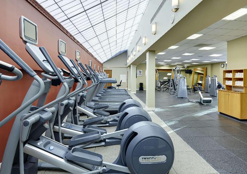 DoubleTree by Hilton Washington DC Crystal City - photo 16