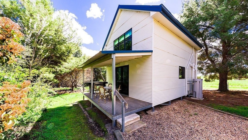 Hillview Farmstay — Gundagai — photo 2