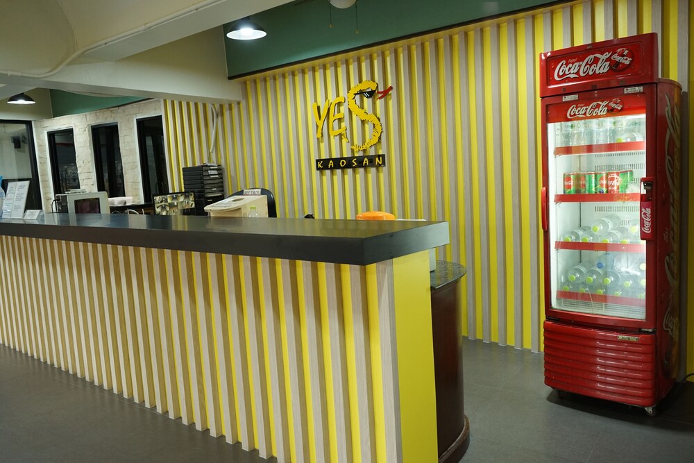 Check-in/Check-out Kiosk