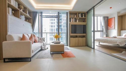 Funstay Bangkok Circle Condo