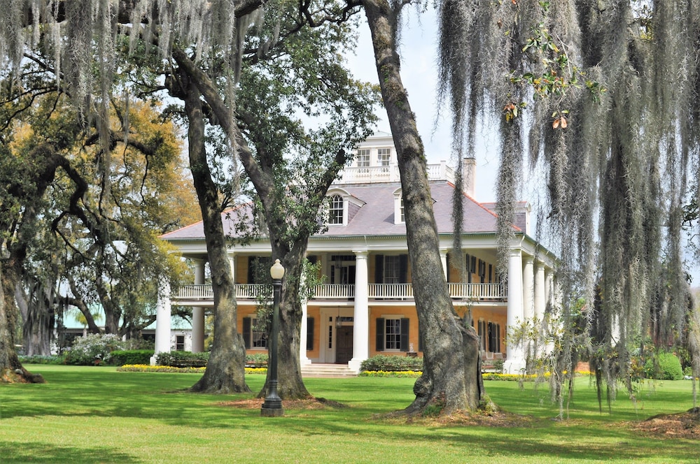Houmas House Plantation and Gardens - featured photo