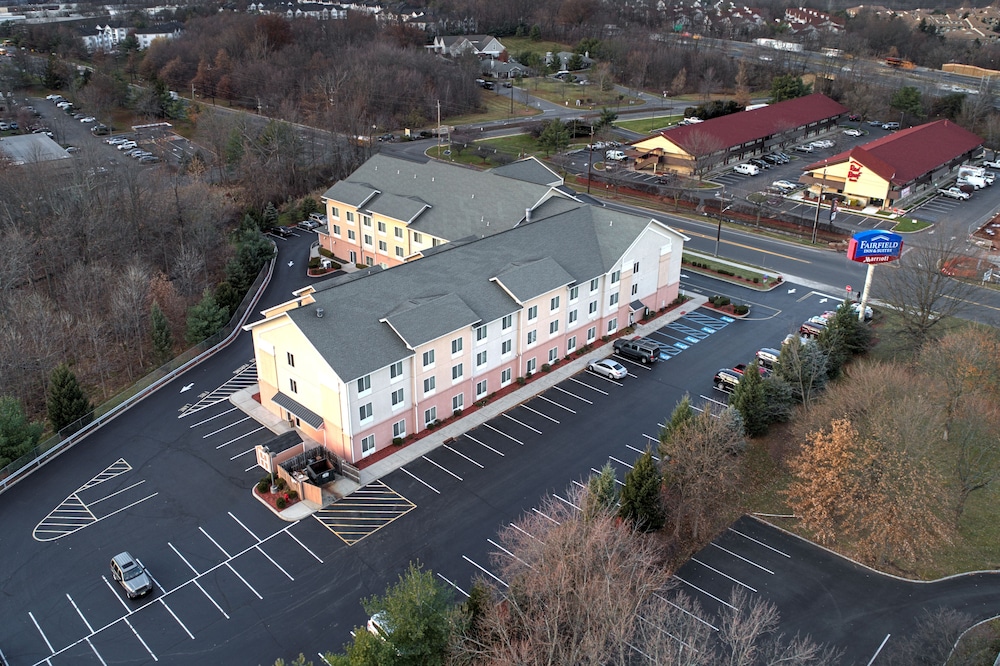 Fairfield Inn & Suites by Marriott Edison South Plainfield - photo 41
