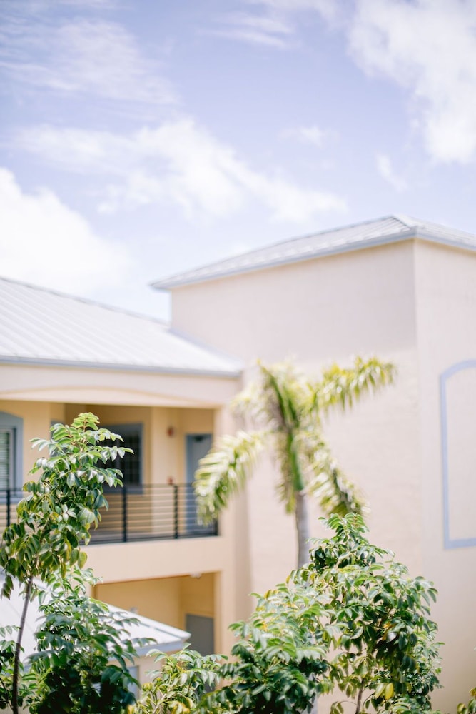Vistalmar Beach Resort - photo 97