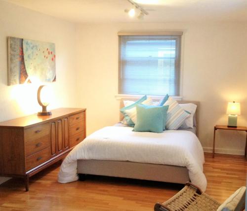 Jackson Star A Midcentury Dream — Eugene