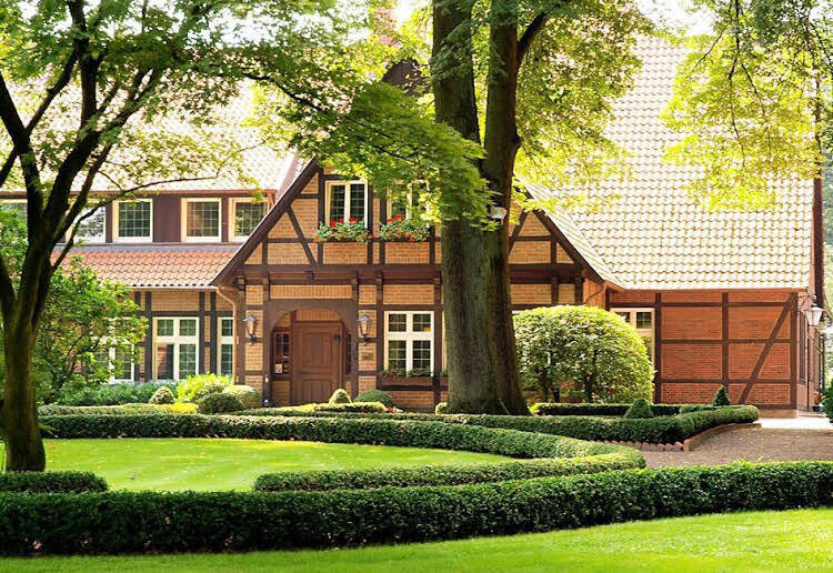 Heidehotel Waldhütte - carbon neutral hotel in Telgte