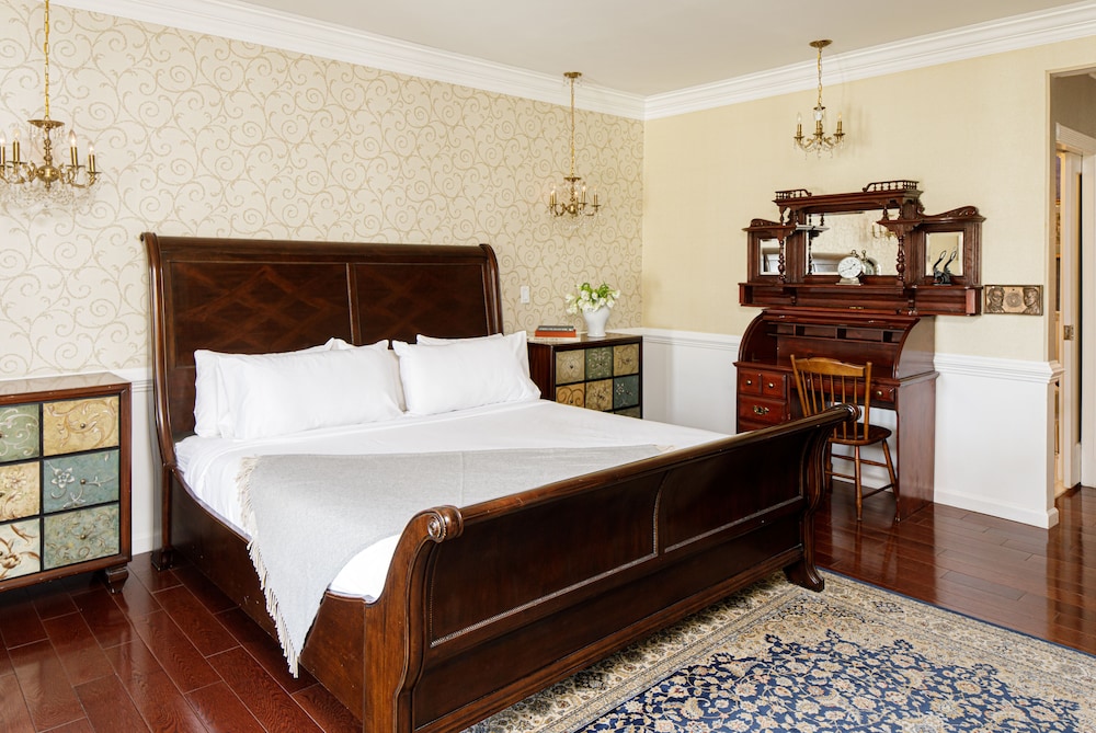 The Litchfield Inn - photo 44